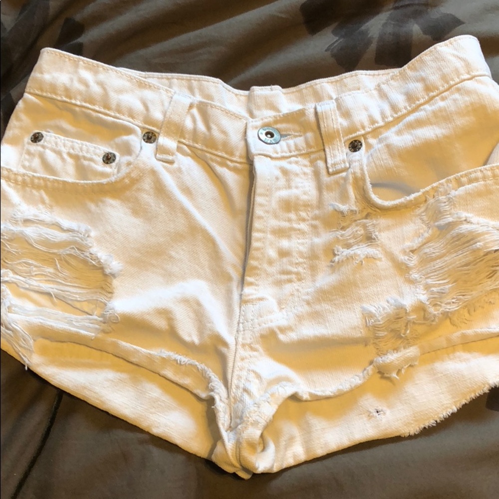 CARMAR white denim short